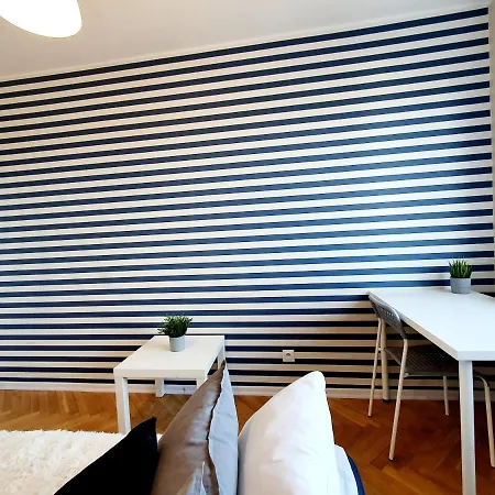 Przy Plazy Vi Apartment