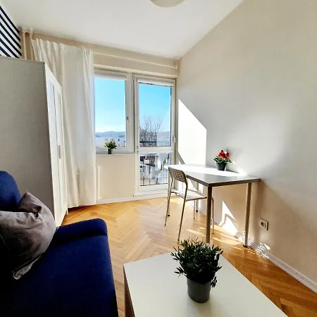 Przy Plazy Vi Apartment